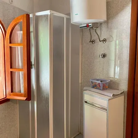 Holiday home Villa Le Ginestre